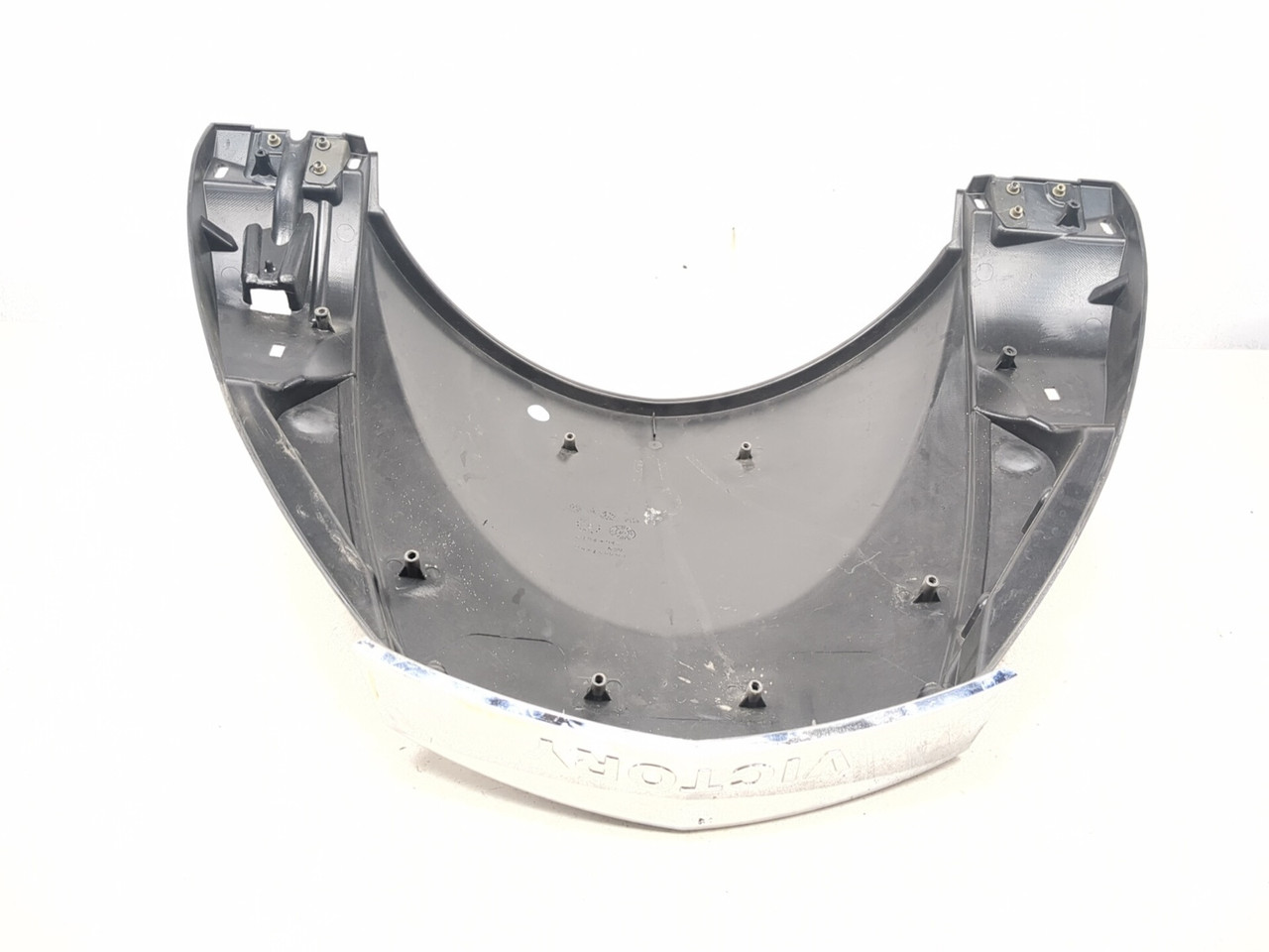 08-17 Victory Vision Rear Trunk Lid Outer Panel 5437443 - Sun