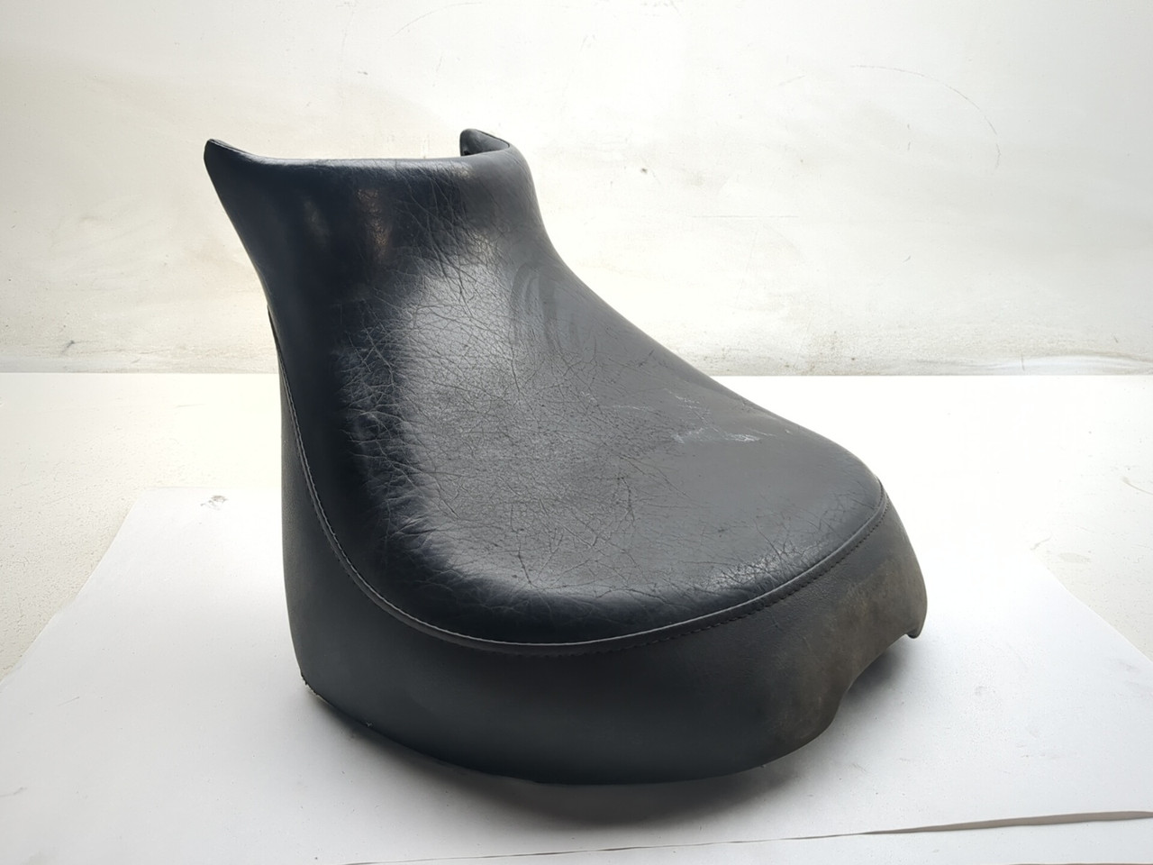 05-08 Honda VTX1800C Front Seat Bench Saddle Driver Passenger