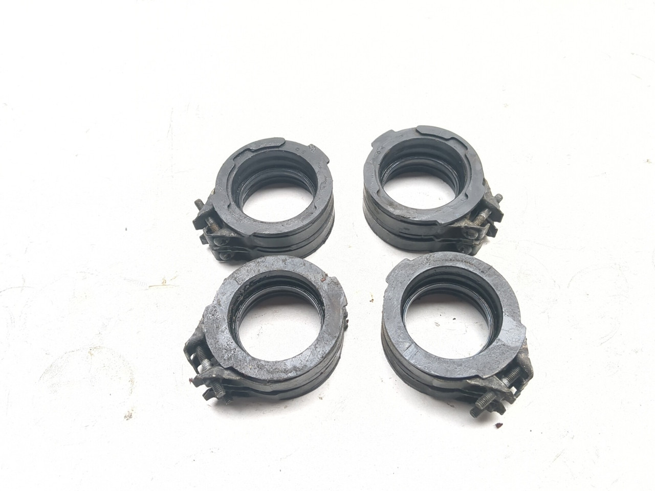 85-07 Yamaha VMAX 1200 VMX12 Intake Manifold Boots Set 1FK-13597