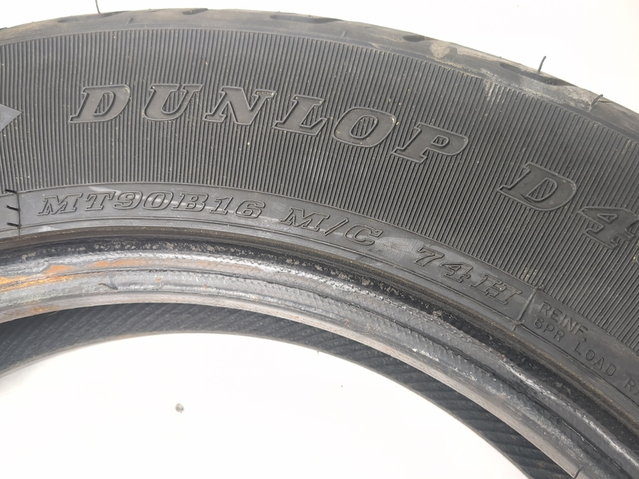 Dunlop D402 Rear Tire MT90B16 74H - Sun Coast Cycle Sports | Used