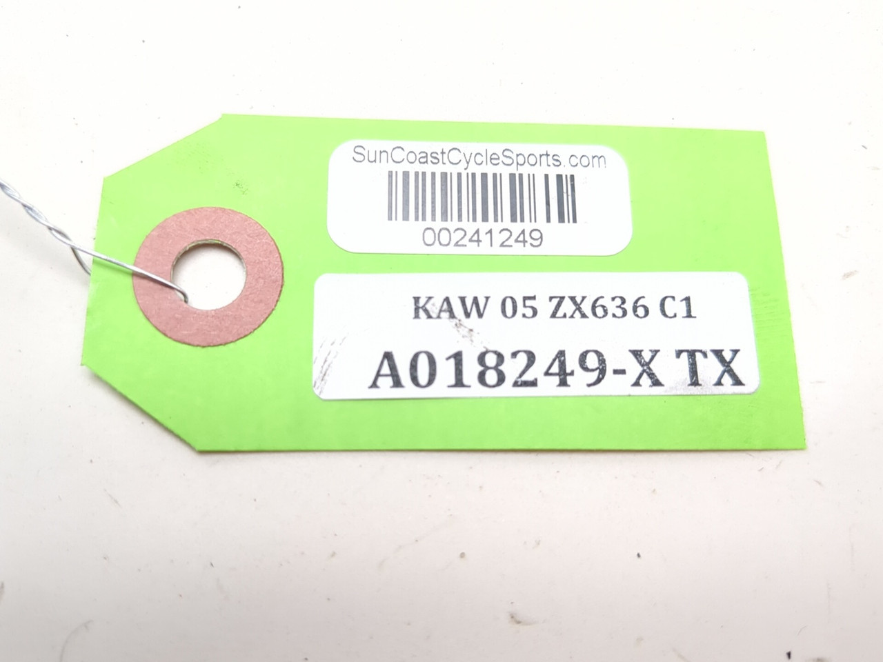 05 06 Kawasaki ZX6 ZX 636 Airbox Air Intake Cleaner Box 11010-0061