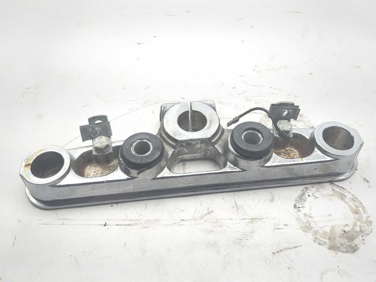 07-17 Harley Softail Fatboy FLSTF Front Upper Triple Tree Top