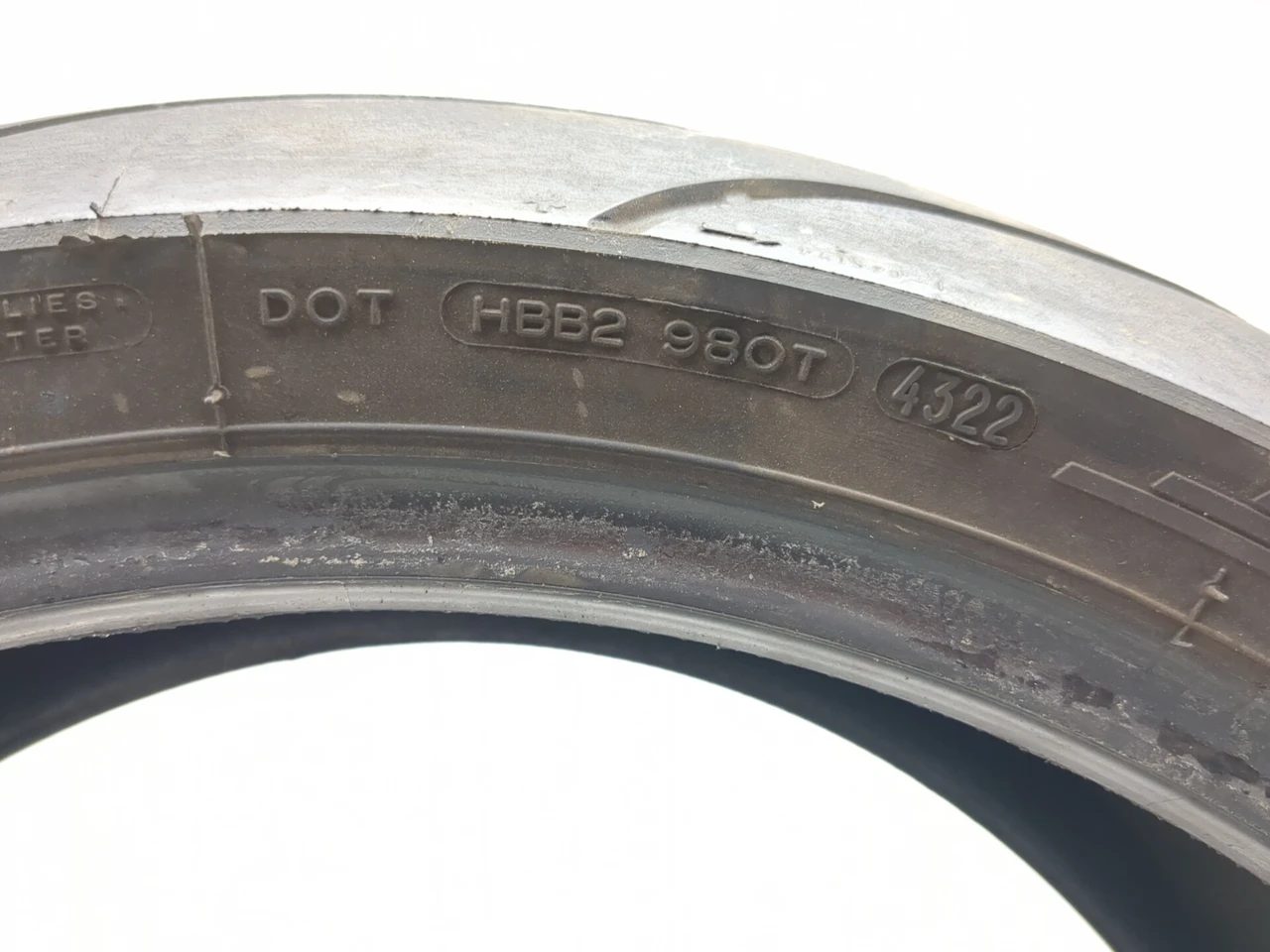 00-01 Kawasaki Ninja ZX1200 ZX12R Michelin 190/50ZR17 Rear Tire