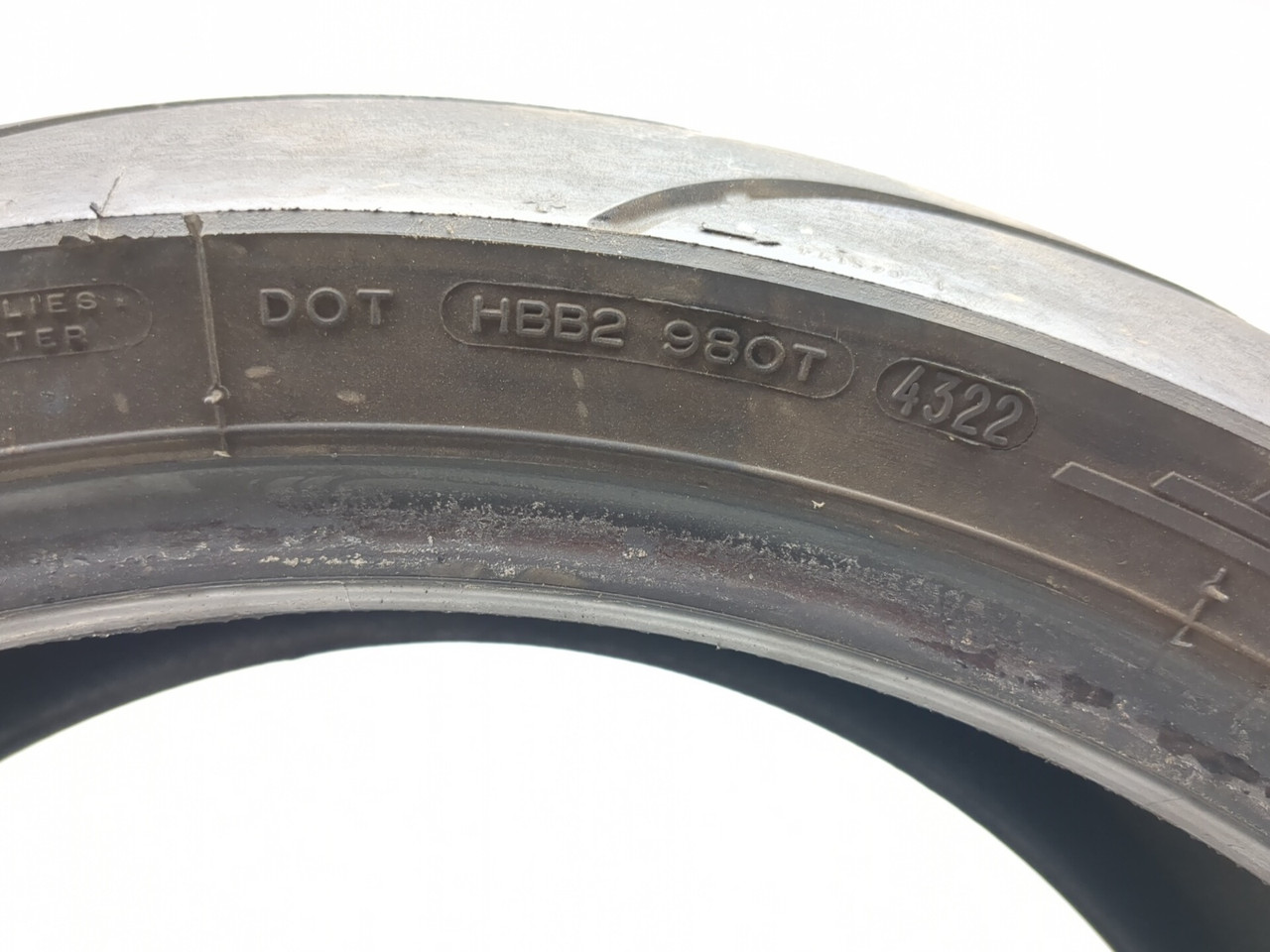 00-01 Kawasaki Ninja ZX1200 ZX12R Michelin 190/50ZR17 Rear Tire