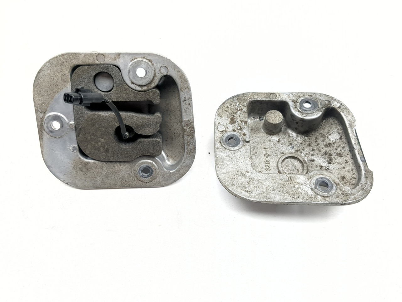 00-01 Kawasaki Ninja ZX1200 ZX12R Airbox Filter Frame Covers - Sun