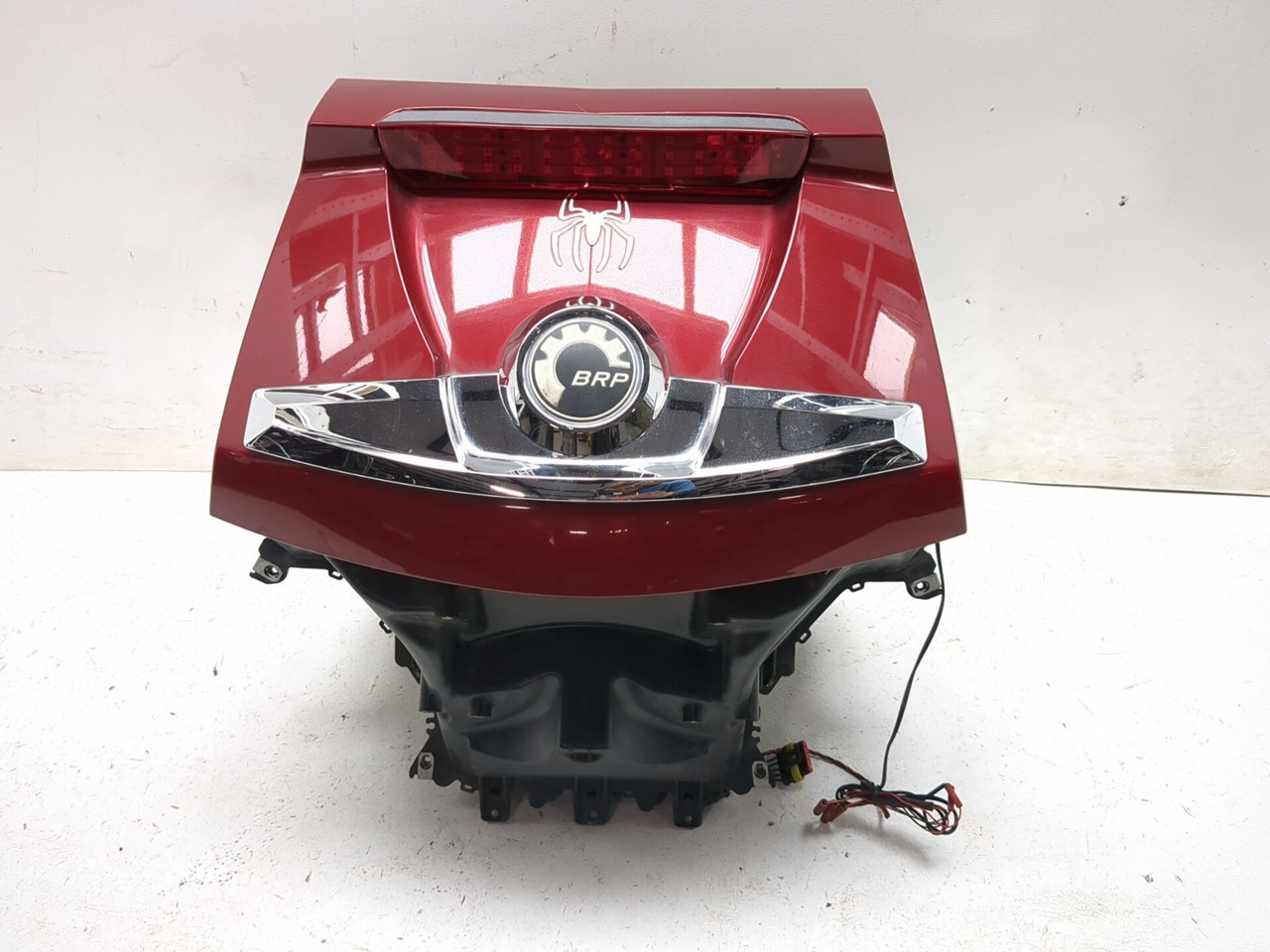 14-19 Can-Am Spyder Roadster RT Rear Trunk Lid Assembly - Sun