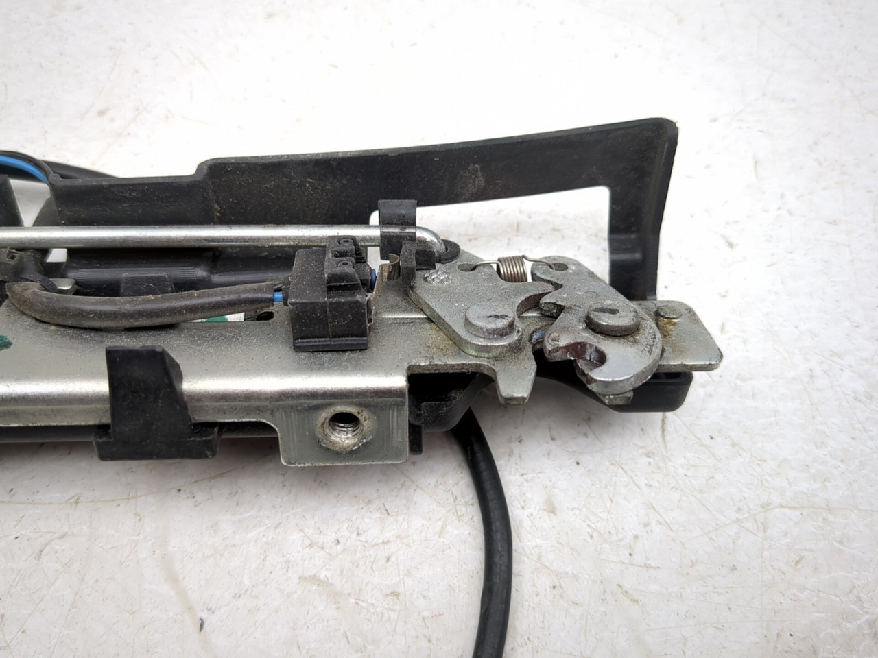 14-19 Can Am Spyder Roadster RT Front Rear Trunk Center Latch Set