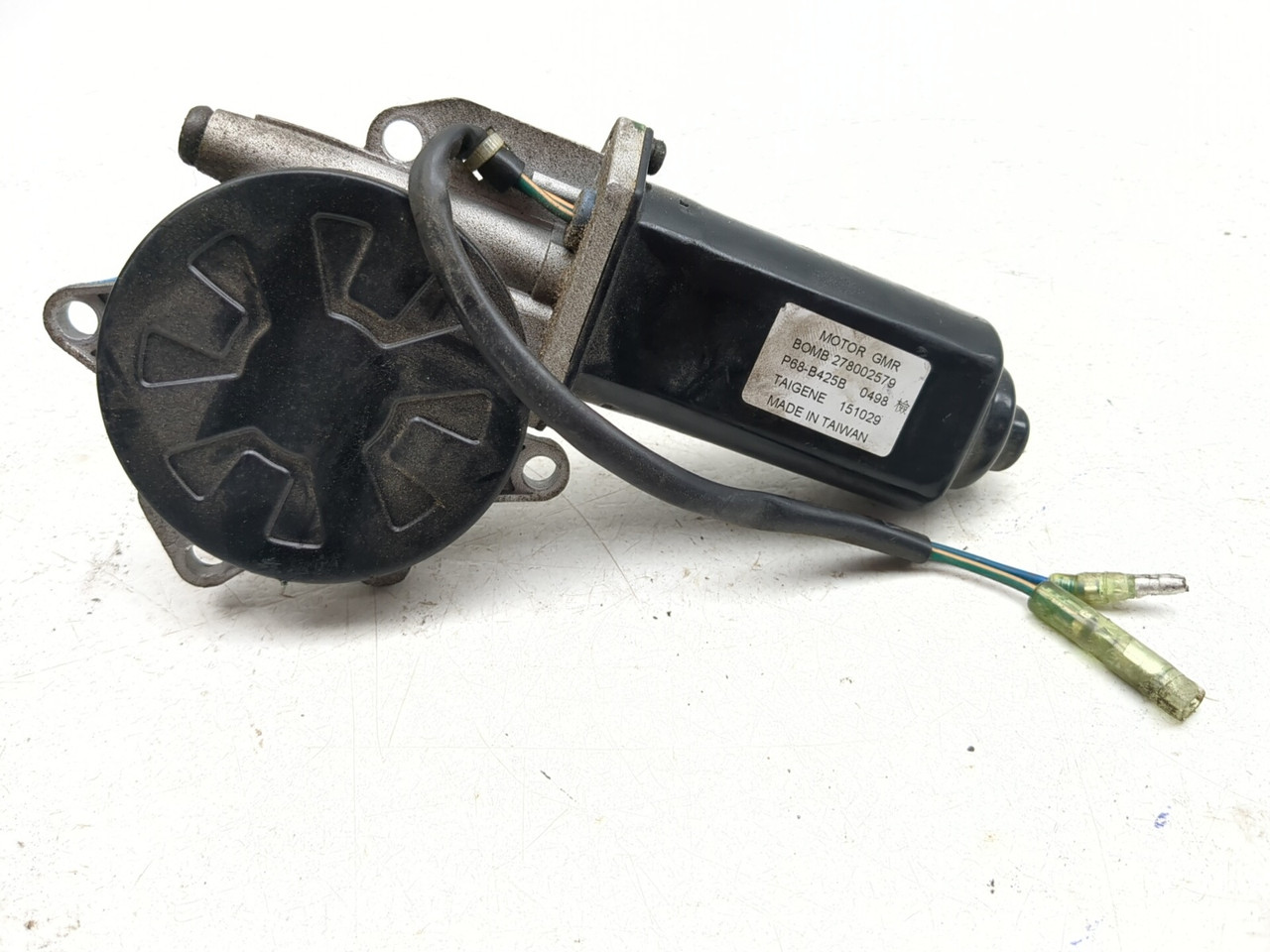14-19 Can Am Spyder Roadster RT Front Windshield Parking Brake