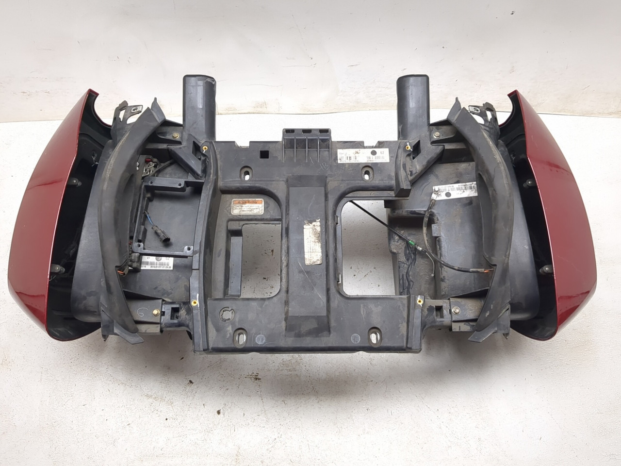 14-19 Can Am Spyder Roadster RT Trunk Saddlebag Housing Assembly