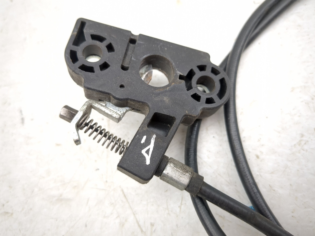 14-19 Can Am Spyder Roadster RT Front Trunk Release Cable - Sun