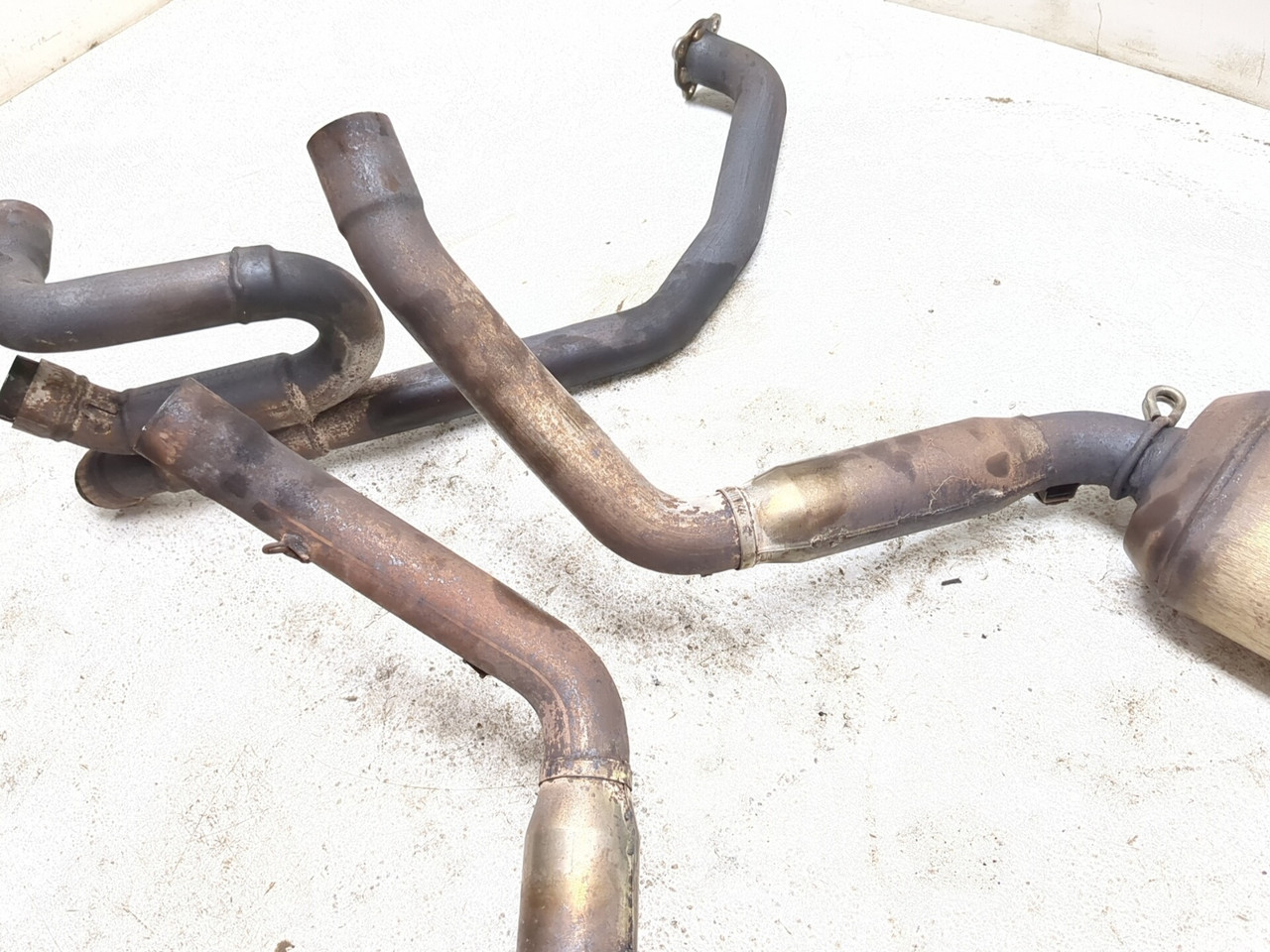 01-07 Aprilia Caponord ETV 1000 Exhaust Muffler Header Can Pipe