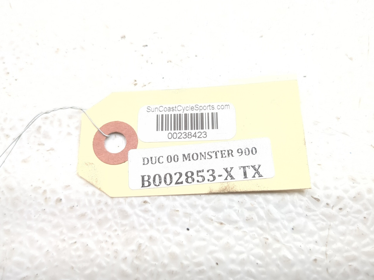 00-03 Ducati M900 Monster 900 IE Rear Left Right Axle Chain