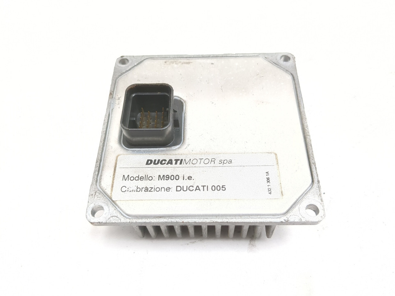 00-03 Ducati M900 Monster 900 IE Engine Control Unit (ECU