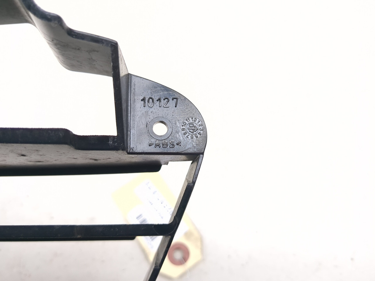 06-11 Piaggio MP3 250 Front Radiator Grill Cooler 652821 - Sun