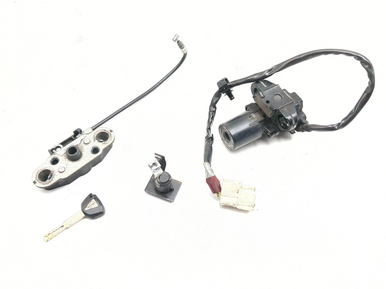 21-24 Kawasaki ZX10R Ninja ZX 10 Ignition Seat Lock Switch W/ key