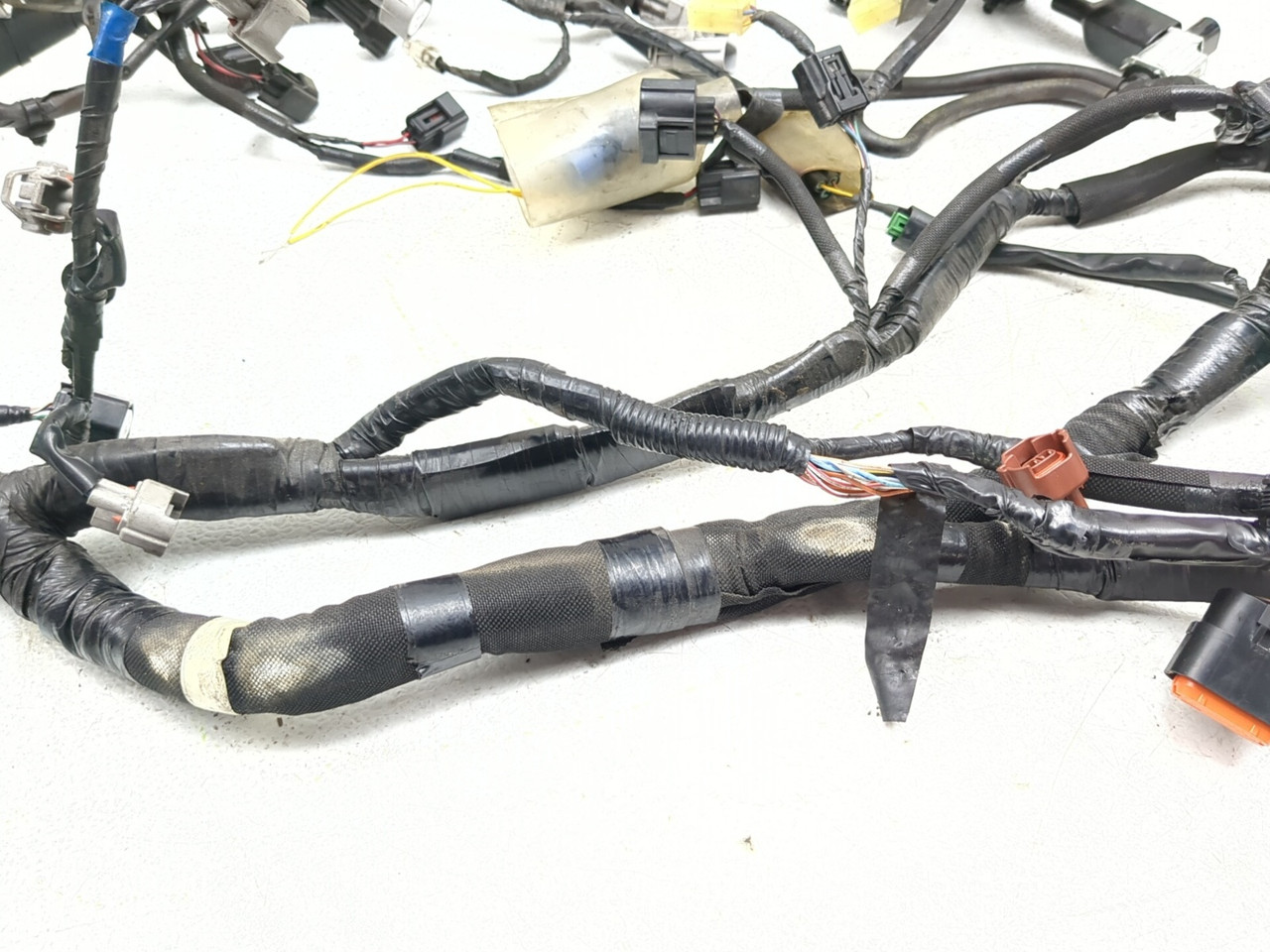 21-24 Kawasaki ZX10R Ninja ZX 10 Main Wiring Harness 26031-3739
