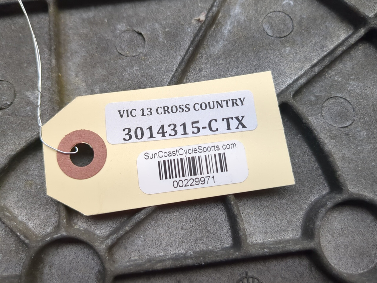 10-17 Victory Cross Country Front Left Right Chin Fairing Trim