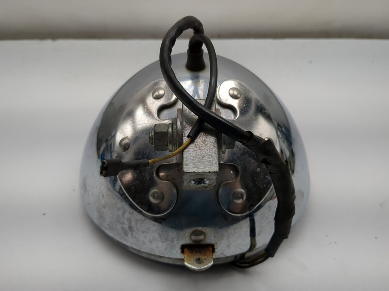 07-17 Harley-Davidson Softail Deluxe FLSTN Front Headlight Bucket