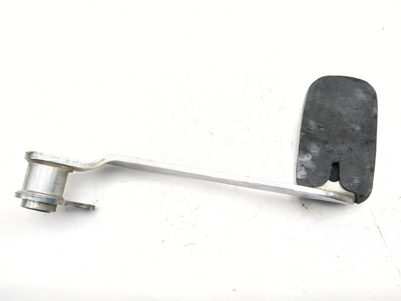 a 07-17 Harley Davidson Softail Deluxe FLSTN Rear Right Brake Pedal