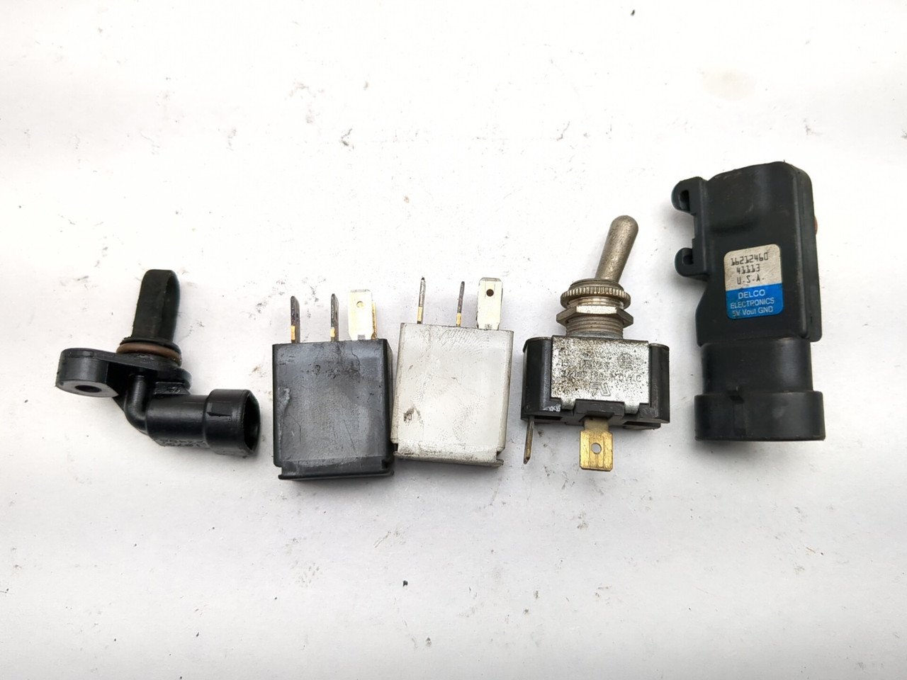 その他 K 07-17 Harley Davidson Softail Deluxe FLSTN ECU Horn Relay Cable