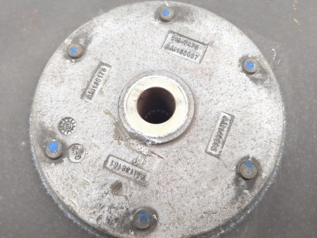 17-23 John Deere Gator HPX615E Rear Secondary Driven Clutch
