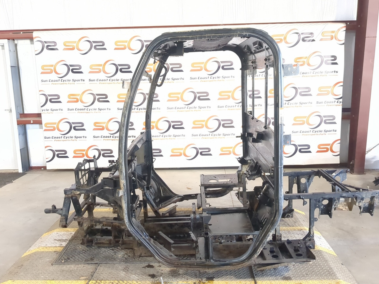 pオーダー ×2 14-25 Kubota RTV X1100C Main Frame Chassis STRAIGHT BOS - Sun
