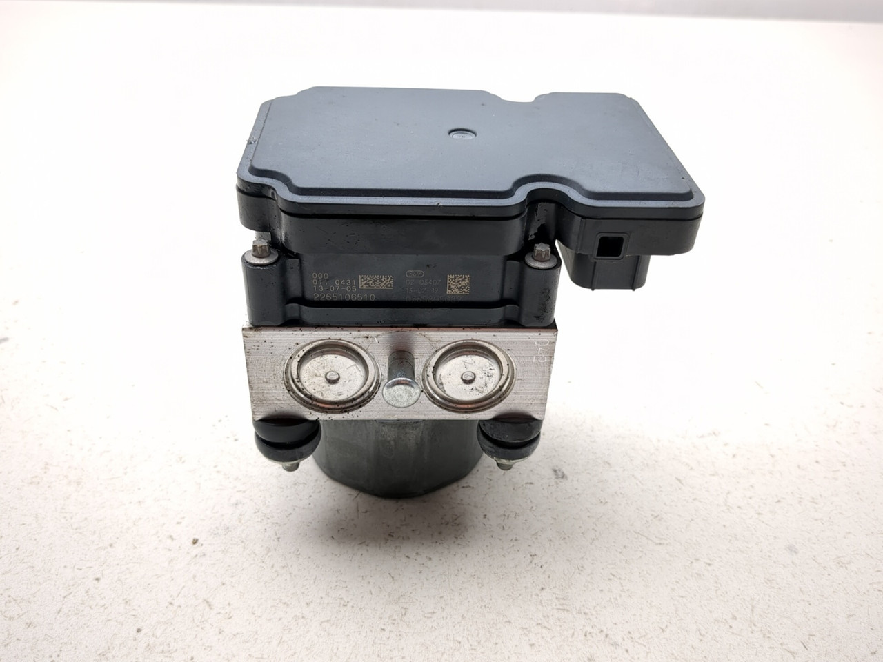 13-16 KTM 1190 Adventure ABS Control Module 60342031100 - Sun