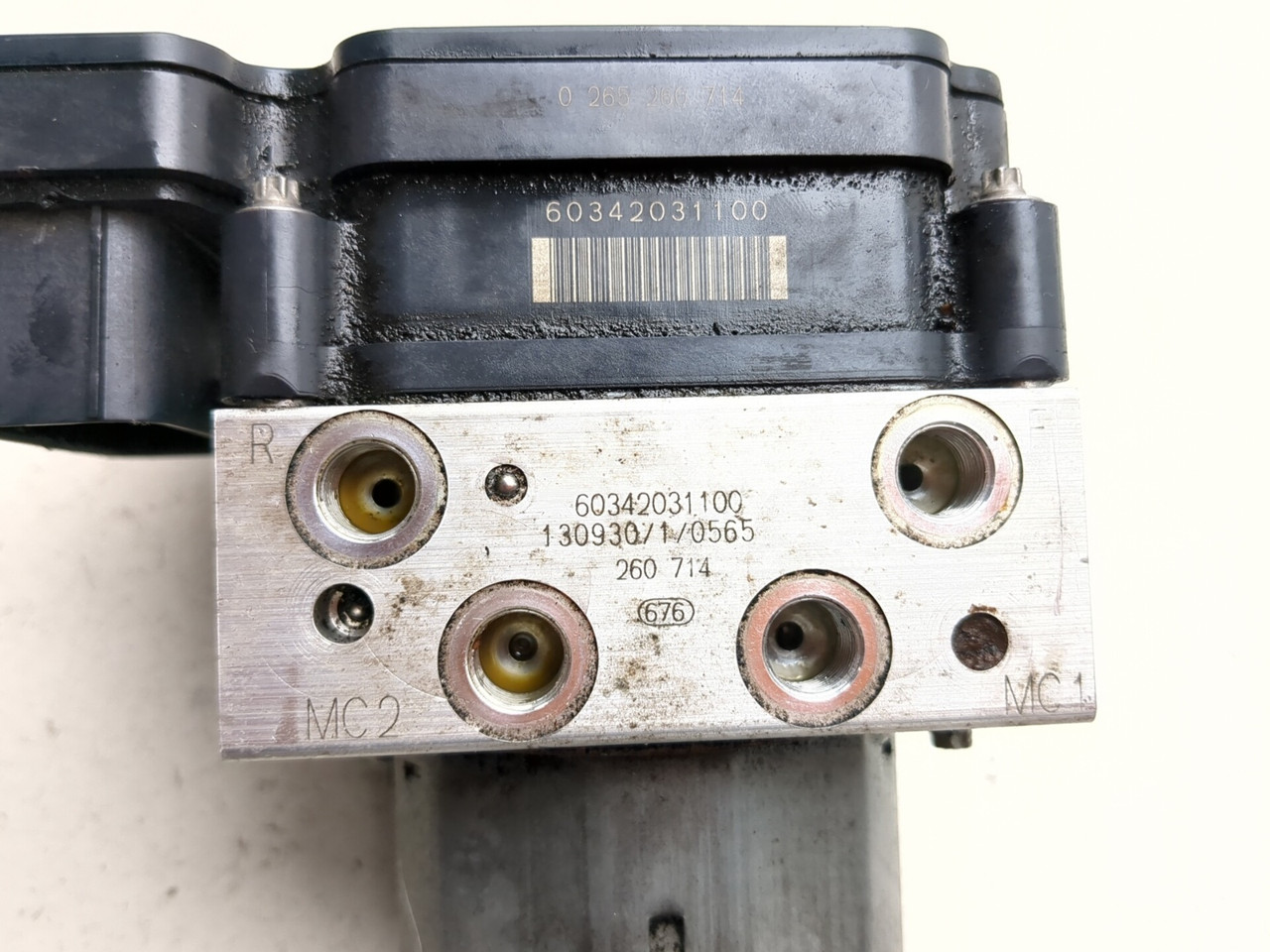 ステンシルオーダー 13-16 KTM 1190 Adventure ABS Control Module 60342031100 - Sun
