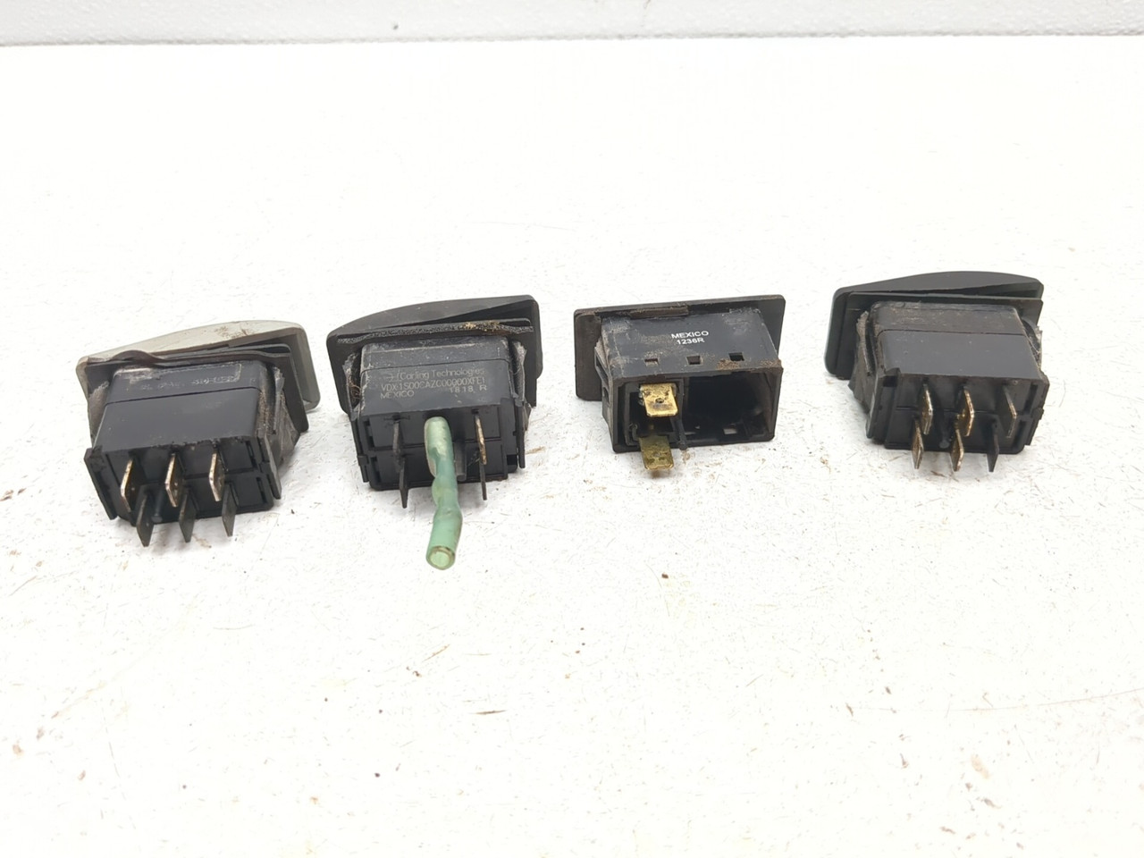 08-17 Toro Workman MDE 07290 Dashboard Rocker Switch Set 95-8999