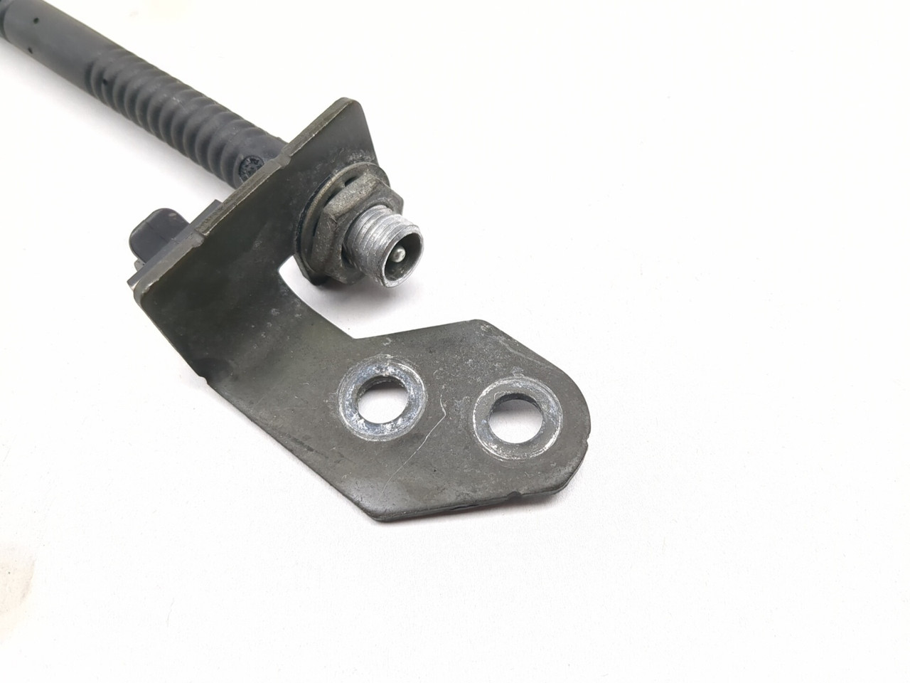05-06 Harley-Davidson Street Glide FLHXI Antenna Mast Bracket
