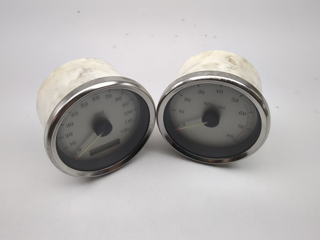 05-06 Harley Davidson Street Glide FLHXI Speedometer Tachometer