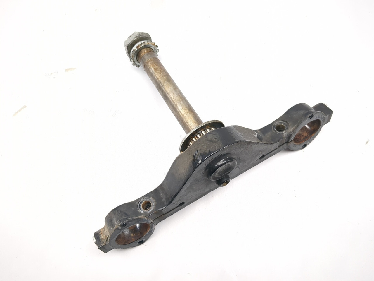 05-06 Harley Davidson Street Glide FLHXI Lower Triple Tree Stem