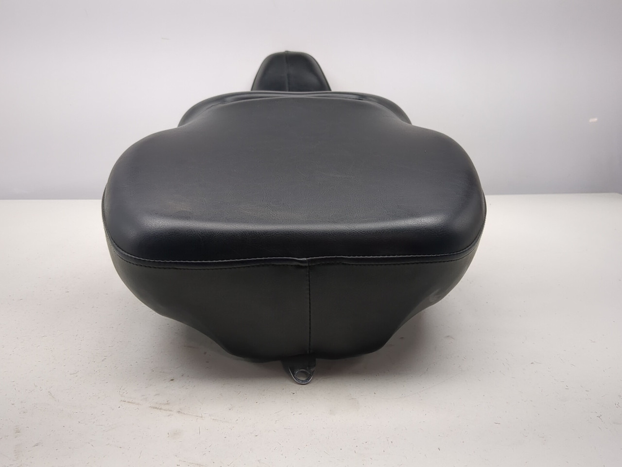 05-06 Harley Davidson Street Glide FLHXI Driver Passenger Seat