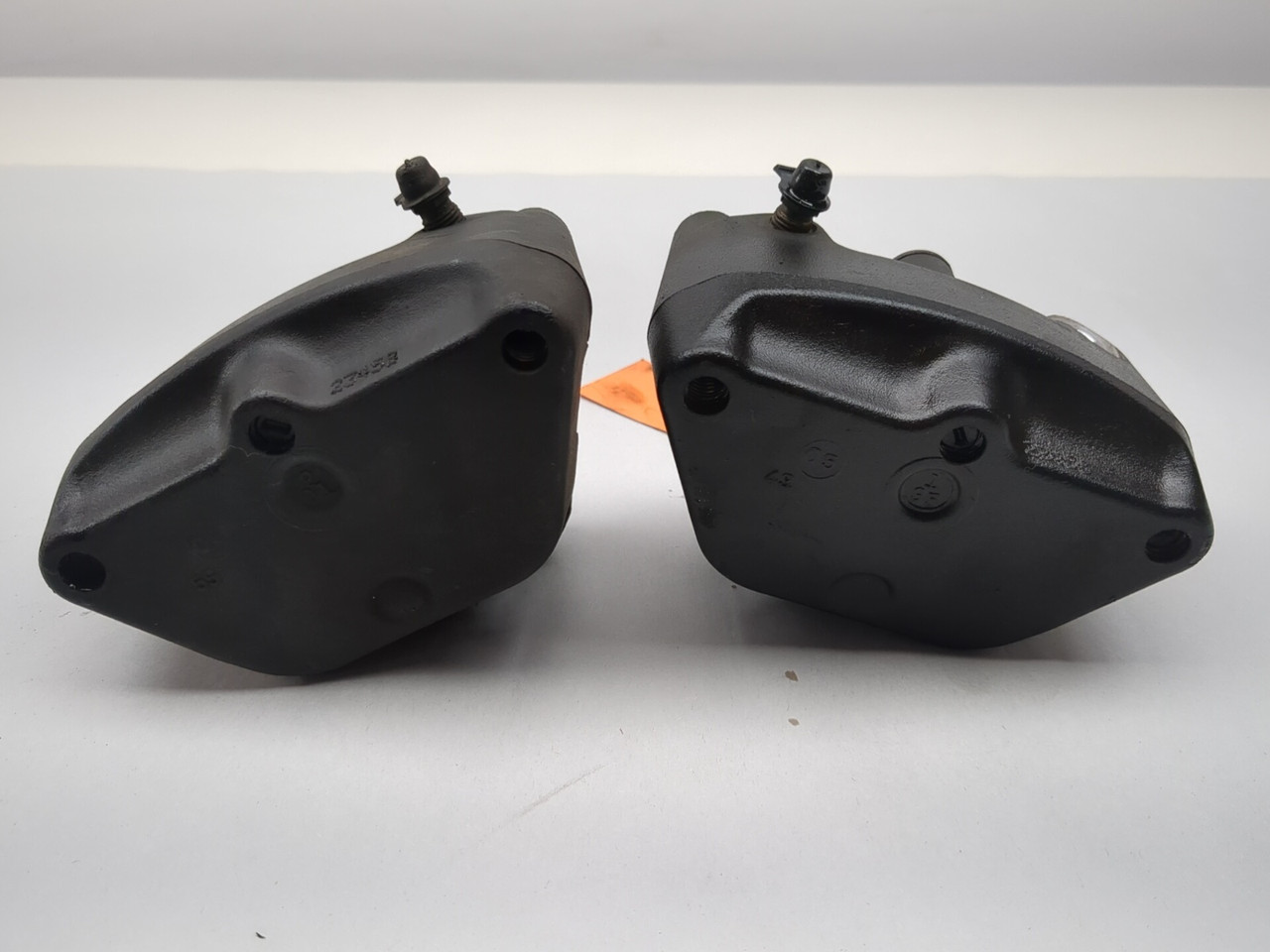 d-1 専用 05-06 Harley Davidson Street Glide FLHXI Front Brake Caliper Set