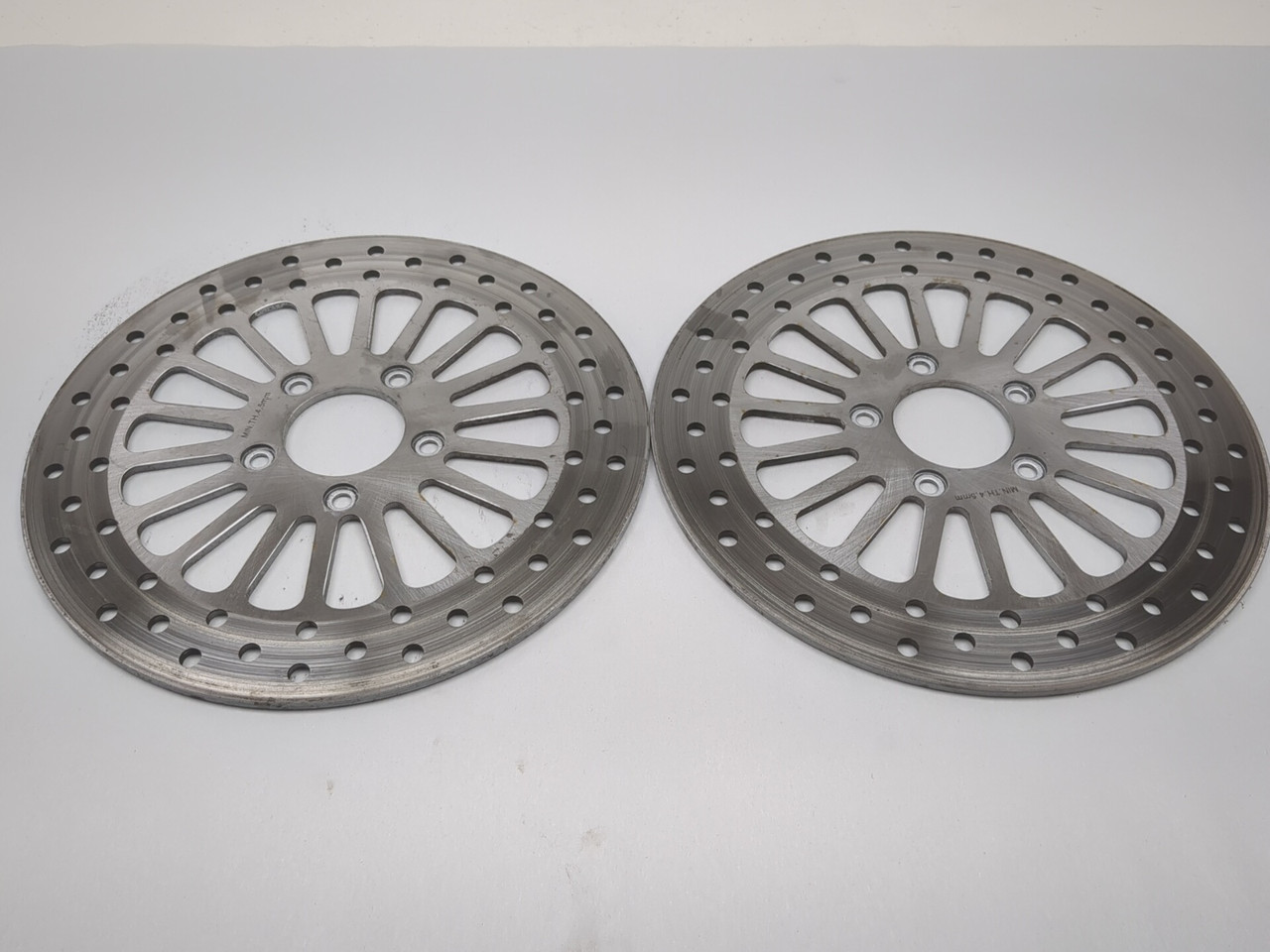 ハーレー 05-06 Harley Davidson Street Glide FLHXI Front Brake Rotors Disc