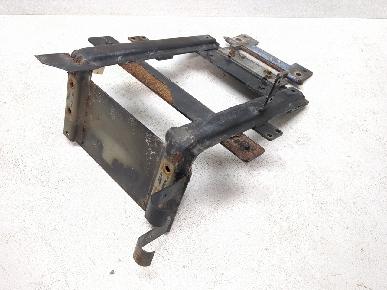 13-16 New Holland Workmaster 60 4x4 Front Bulkhead Support Bracket ...