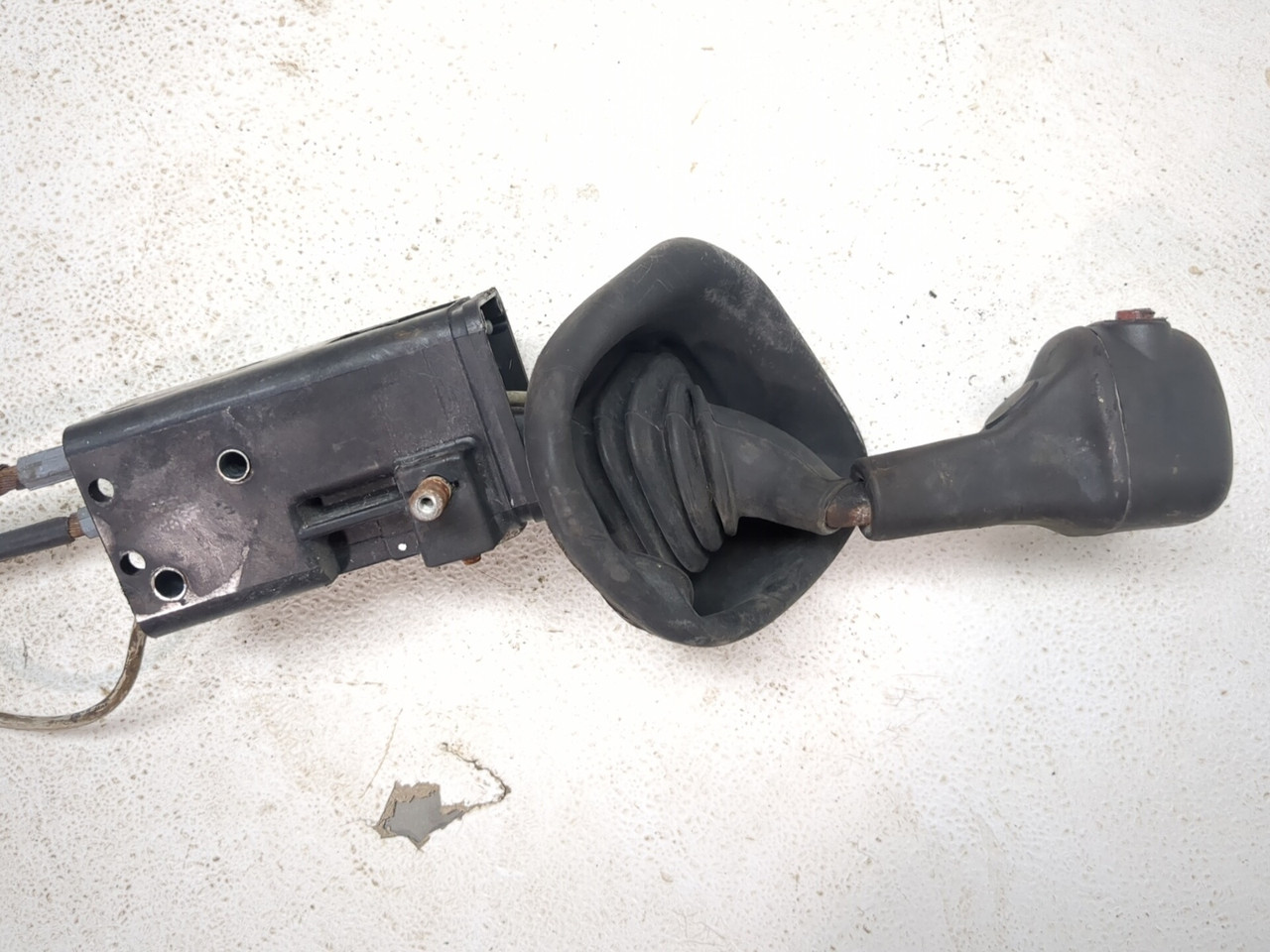 13-16 New Holland Workmaster 60 4x4 Loader Control Assembly