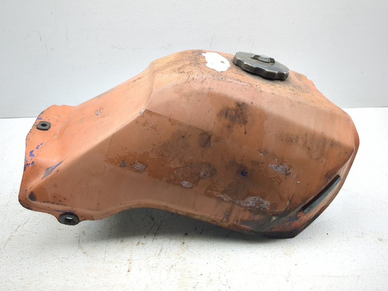88-00 Honda FourTrax TRX 300 Fuel Tank Gas Petrol w/ Lid Cap 17520
