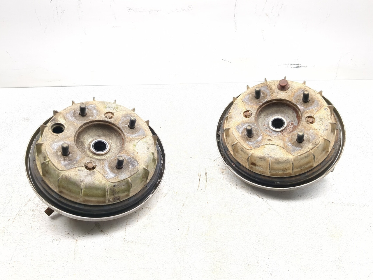 88-00 Honda FourTrax TRX 300 Front Left Right Steering Knuckles