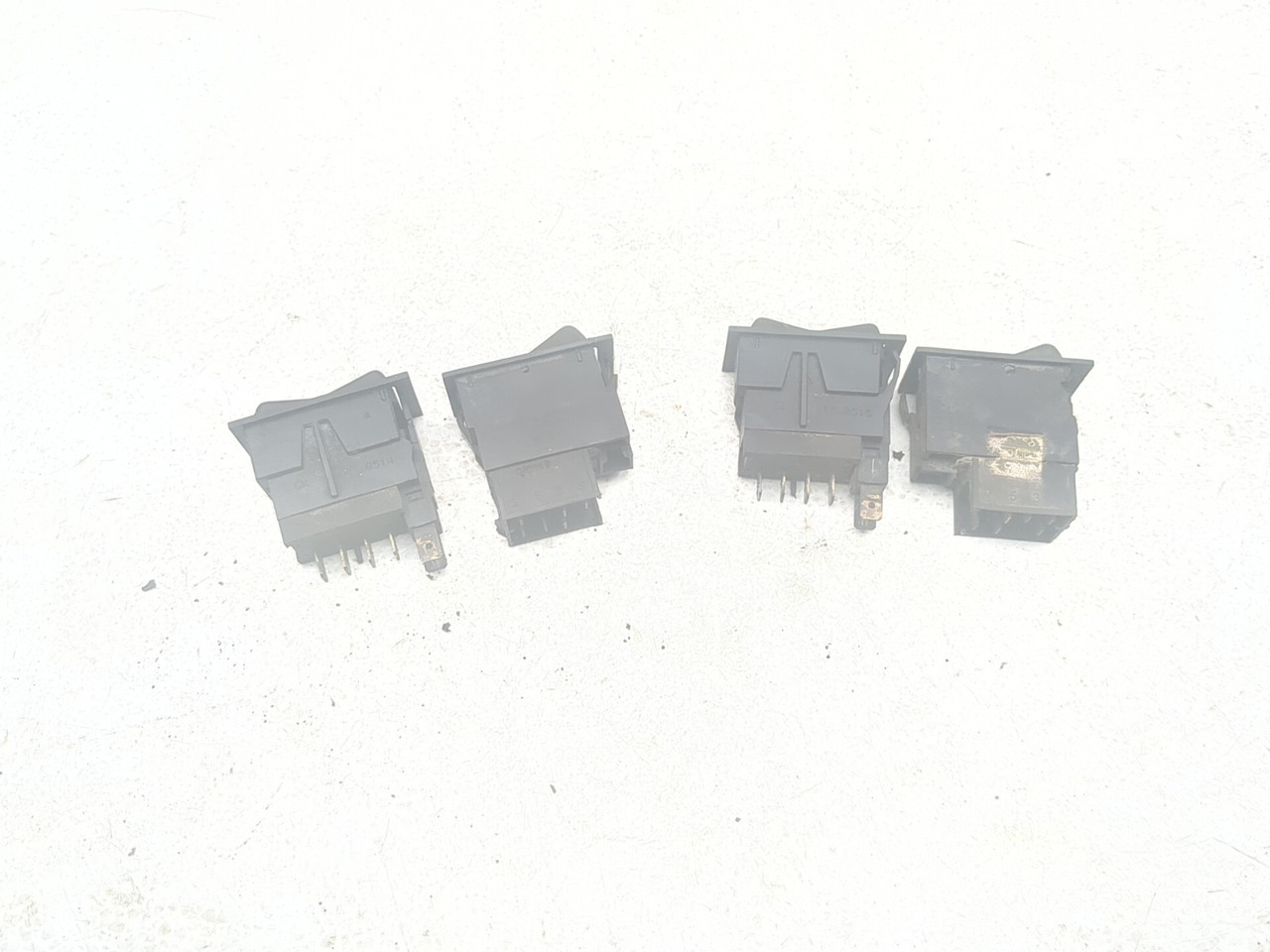 13-16 New Holland Workmaster 60 4x4 Dash Rocker Switch Set