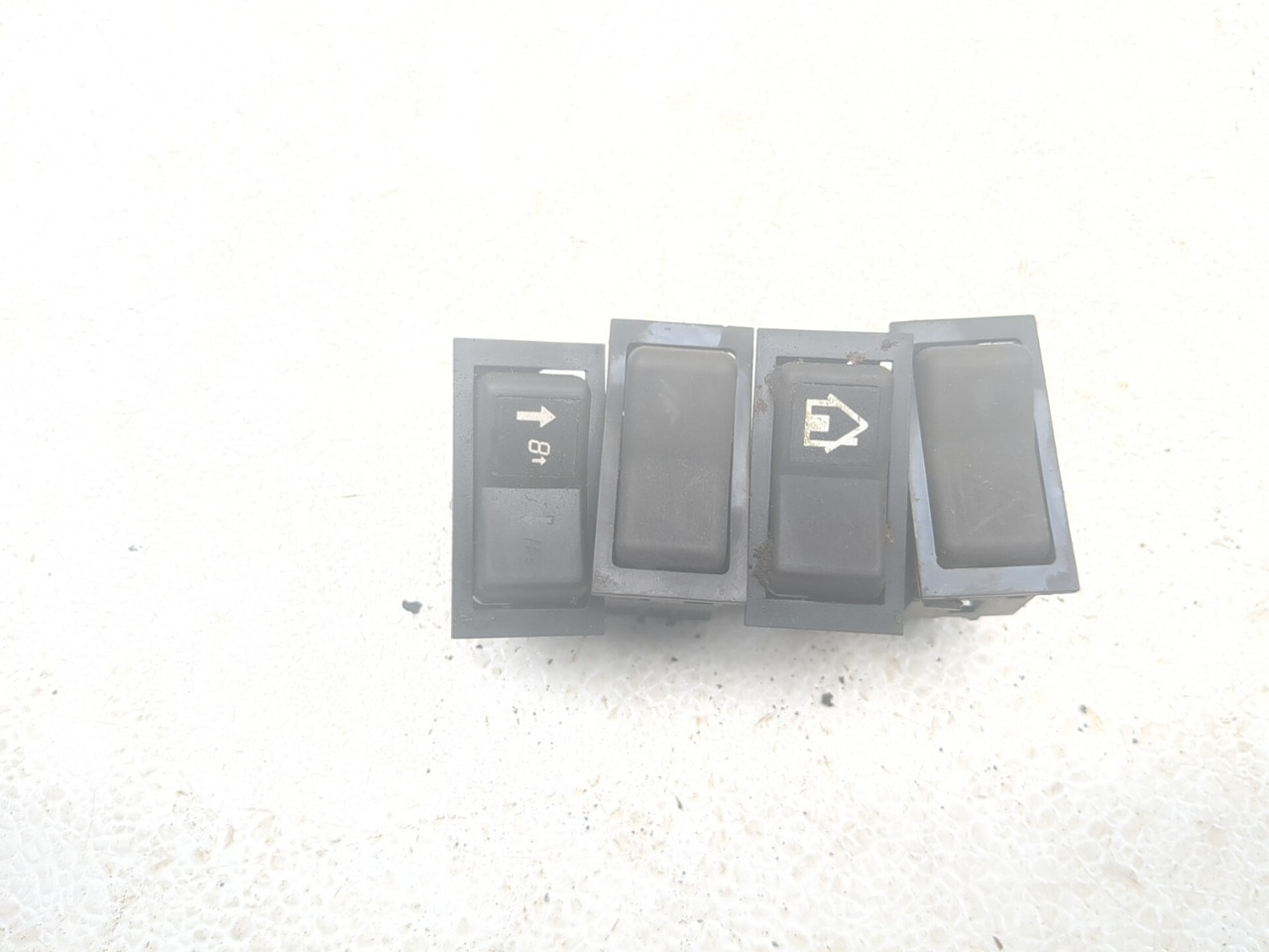 13-16 New Holland Workmaster 60 4x4 Dash Rocker Switch Set