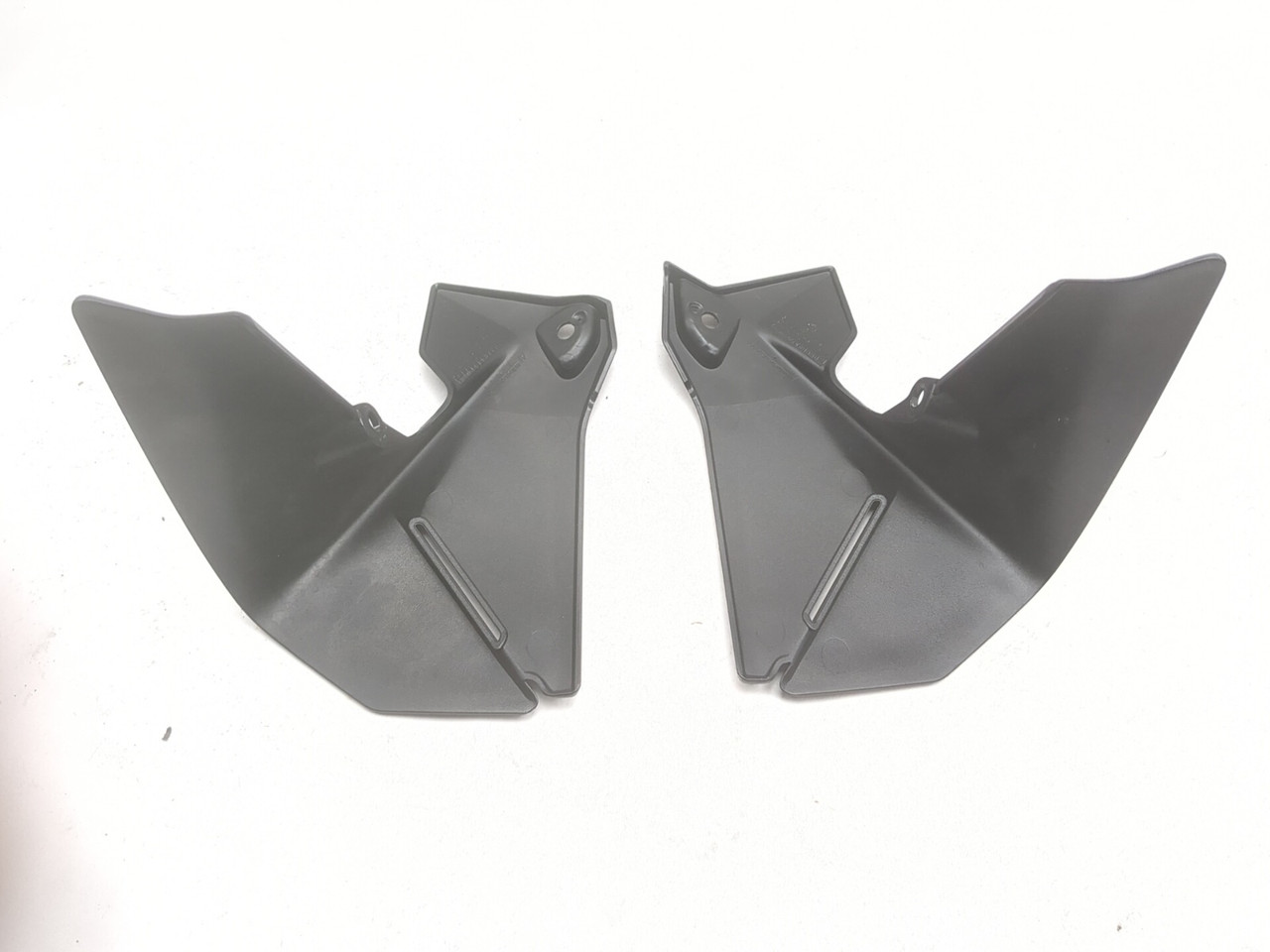 13-18 BMW R1200GS Front Left Right Tank Side Trim Panel Set