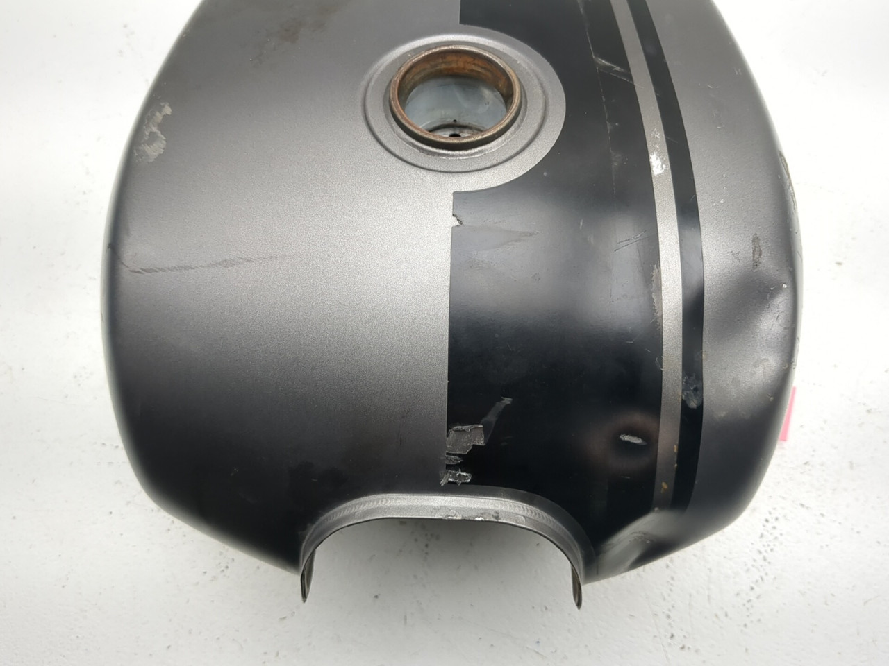 09-17 Yamaha Bolt XVS 950 CU Gas Fuel Tank 1TP-WG241-01-01 - Sun