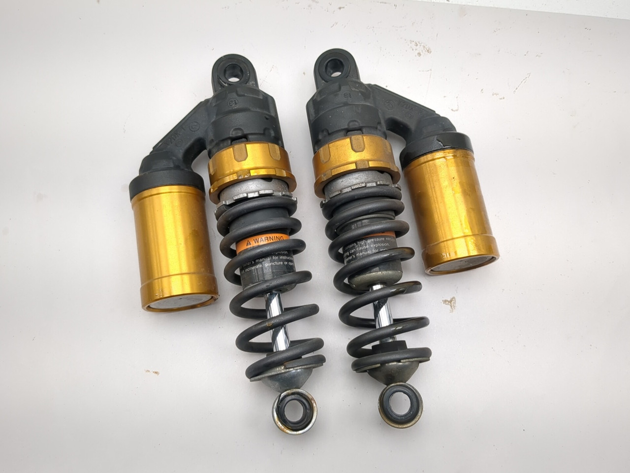 09-17 Yamaha Bolt XVS 950 CU Rear Left Right Shock Absorber Set