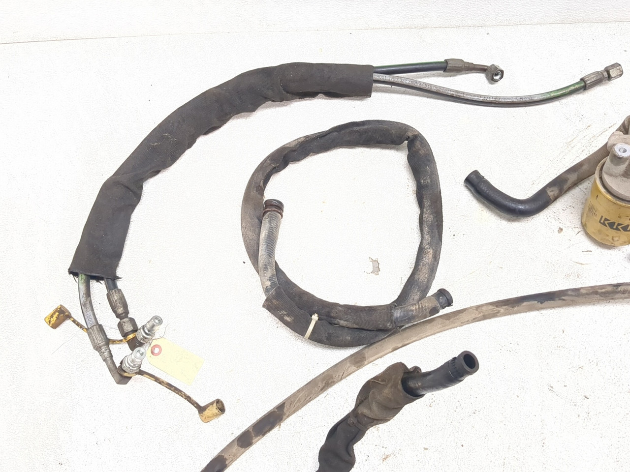 09-16 Kubota RTV 1140 CPX Hydraulic Housing w/ Hoses Filter Set