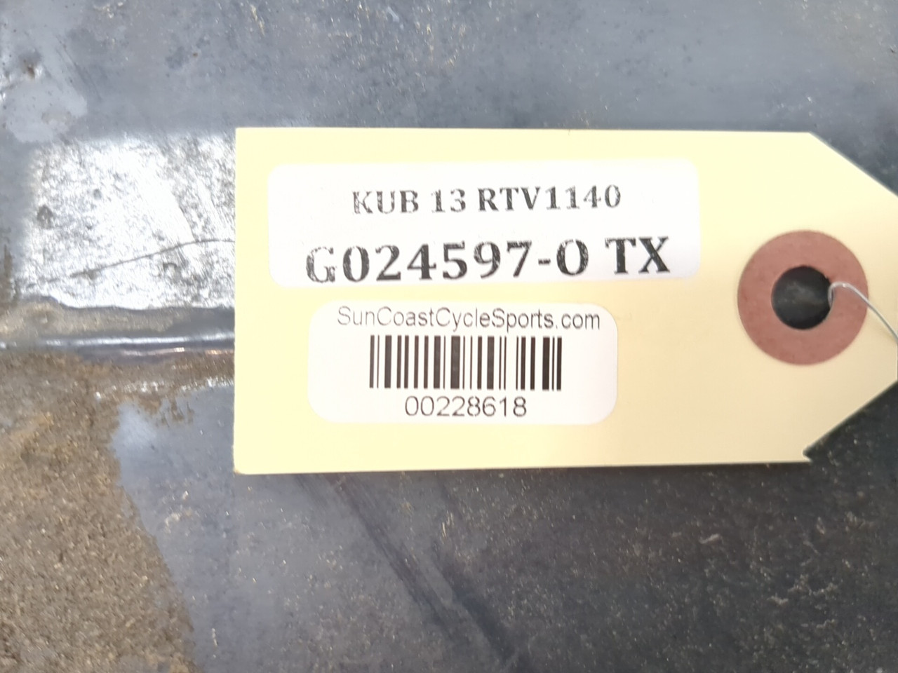 09-16 Kubota RTV 1140 CPX Hydraulic Oil Tank w/ Cap K7611-97340