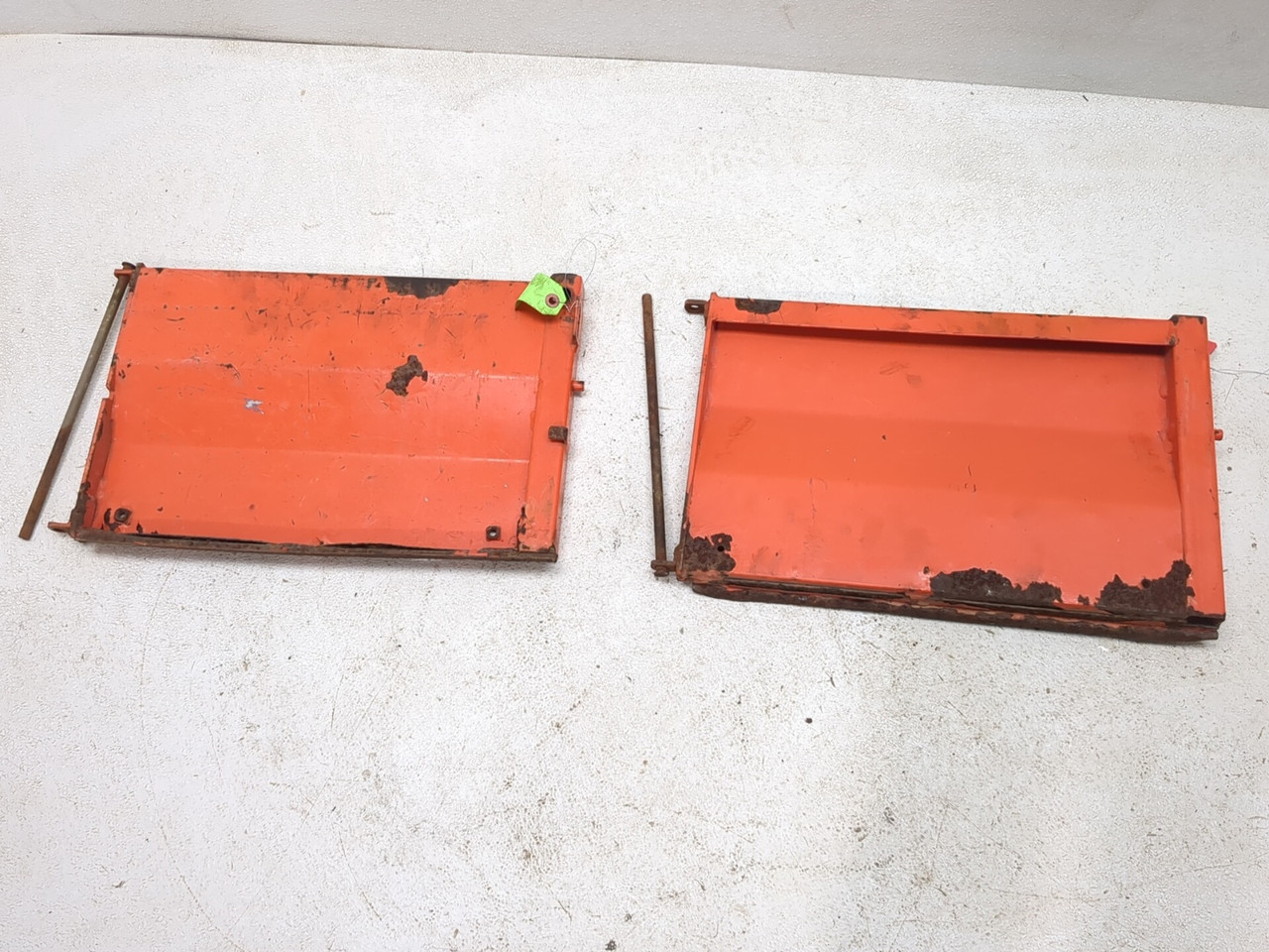 09-16 Kubota RTV 1140 CPX Rear Left Right Cargo Bed Side Panels