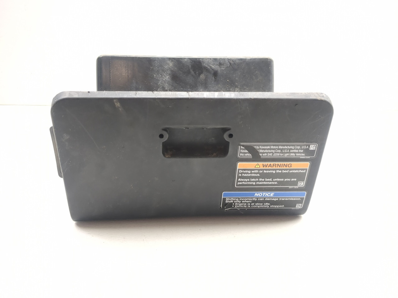 17-26 Kawasaki Mule 4010 KAF620 4X4 Front Glove Box 39012-1061-6Z