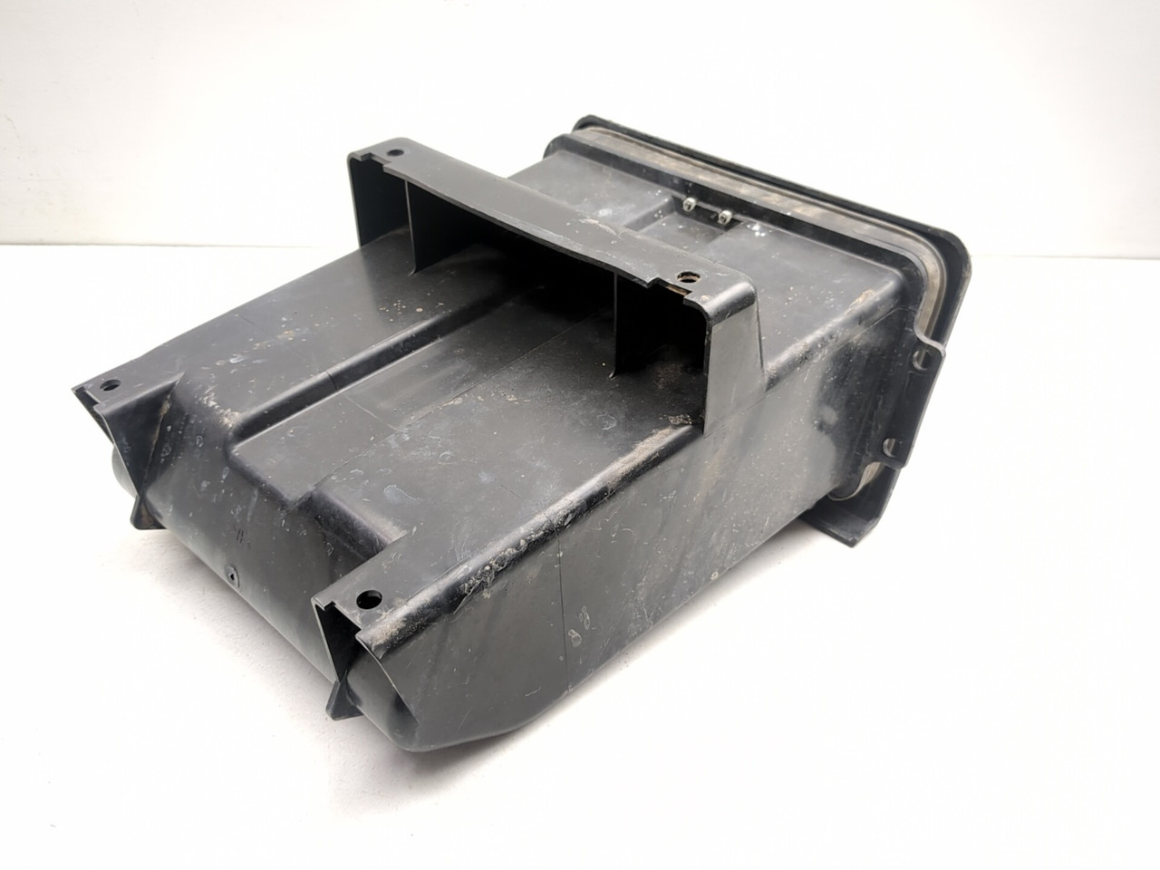 DA　コーナーカバー 17-26 Kawasaki Mule 4010 KAF620 4x4 Front Glove Box Case 39012