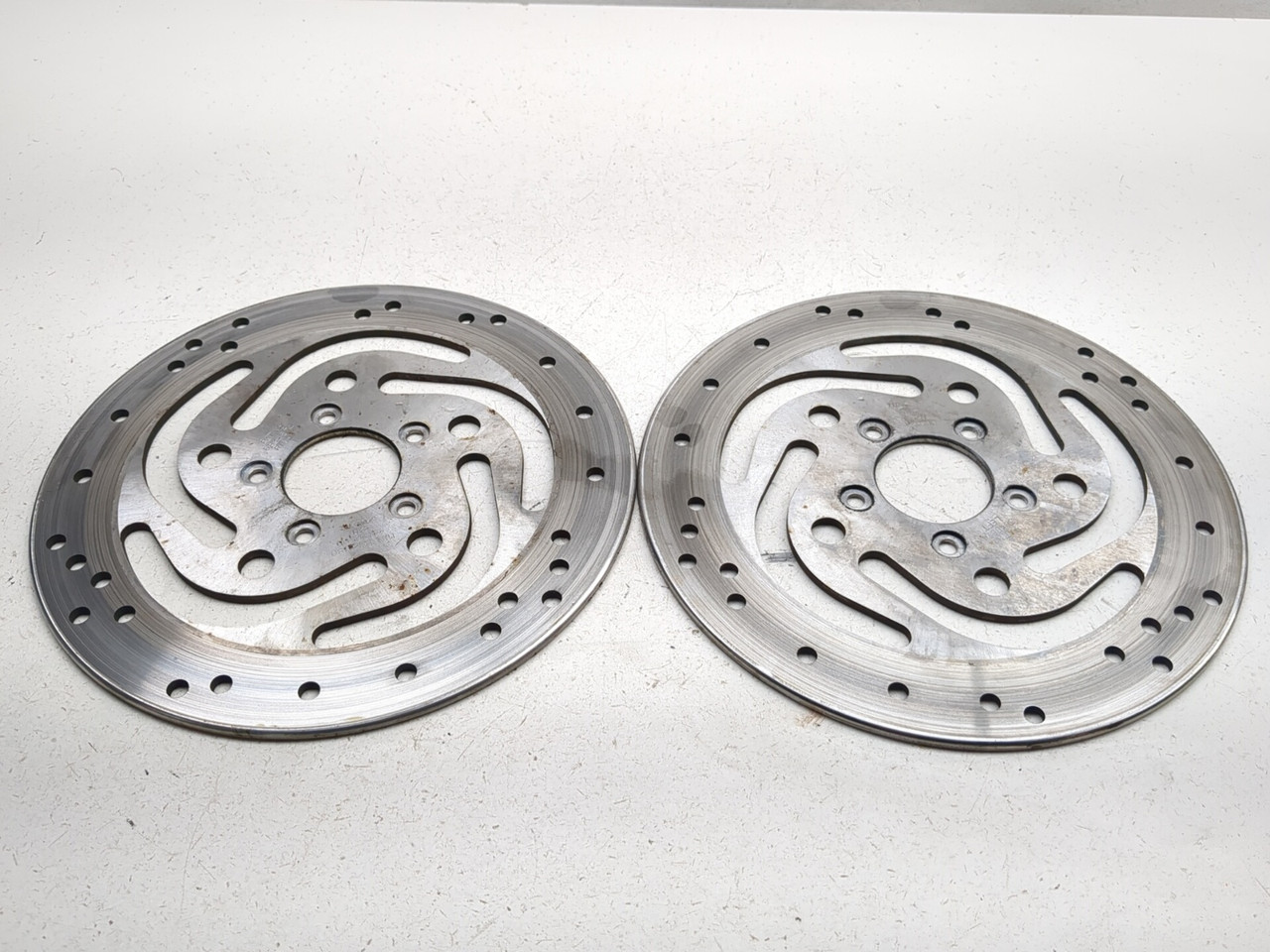 ハーレーダビッドソン フロントブレーキディスク 44136-00 98-06 Harley Road King Classic FLHRCI Front Brake Rotor Disc Pair